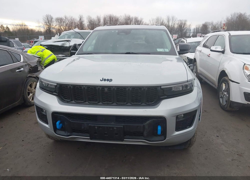 2023 JEEP GRAND CHEROKEE 4XE 30TH ANNIVERSARY VIN: 1C4RJYB69P8905725