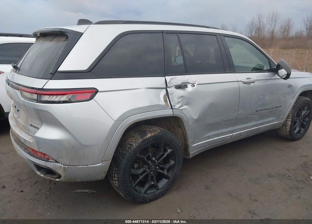 2023 JEEP GRAND CHEROKEE 4XE 30TH ANNIVERSARY VIN: 1C4RJYB69P8905725