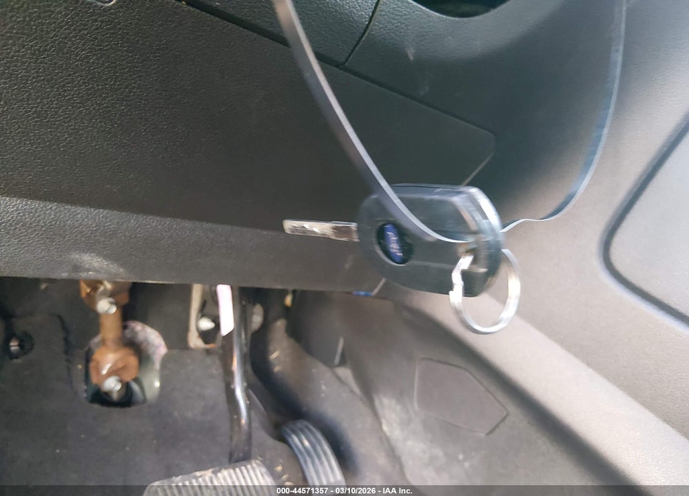 2013 FORD ESCAPE SE VIN: 1FMCU9G91DUC72870