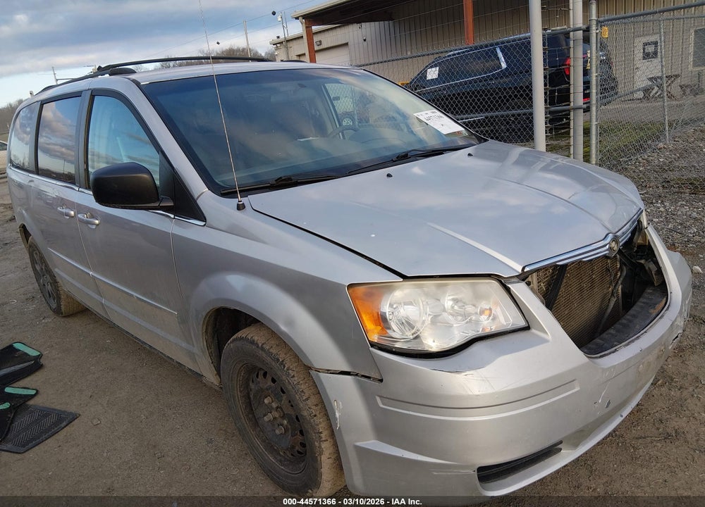 2010 CHRYSLER TOWN & COUNTRY LX VIN: 2A4RR4DE3AR173779