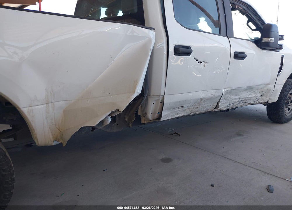2022 FORD F-350 XL VIN: 1FT8W3A63NEG40008