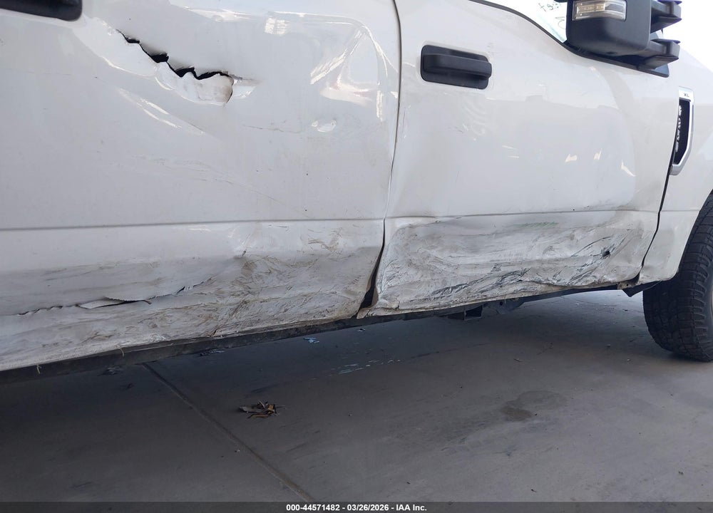 2022 FORD F-350 XL VIN: 1FT8W3A63NEG40008