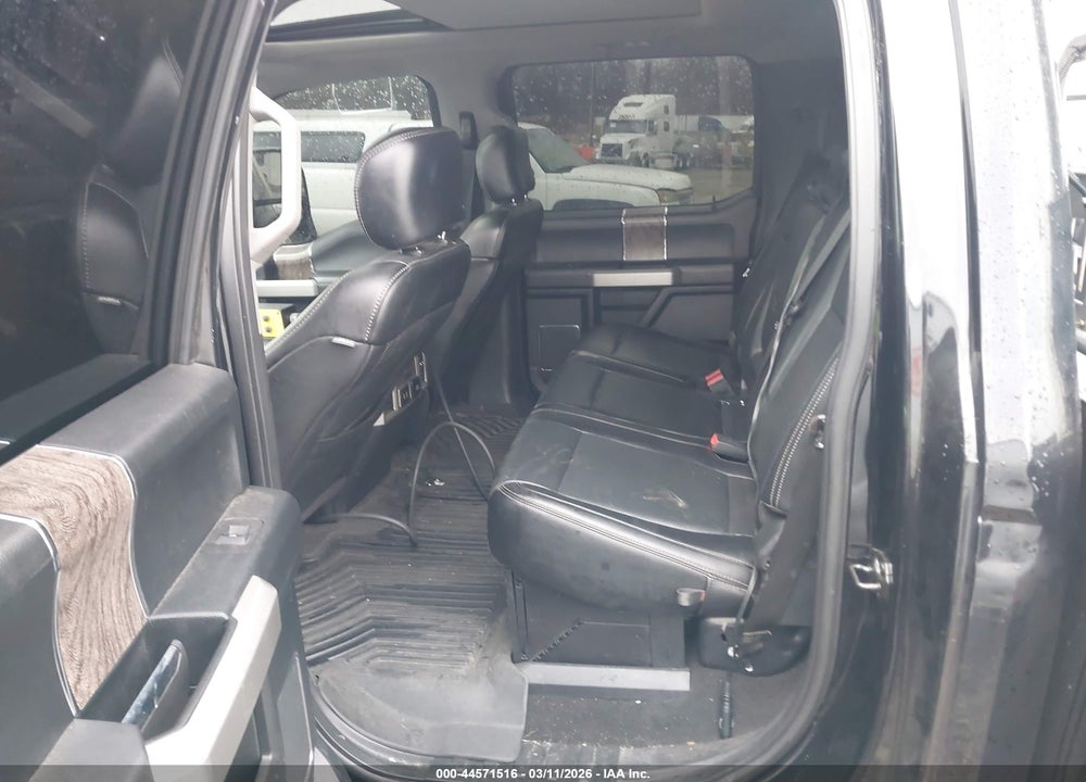 2019 FORD F-450 LARIAT VIN: 1FT8W4DT4KED27598