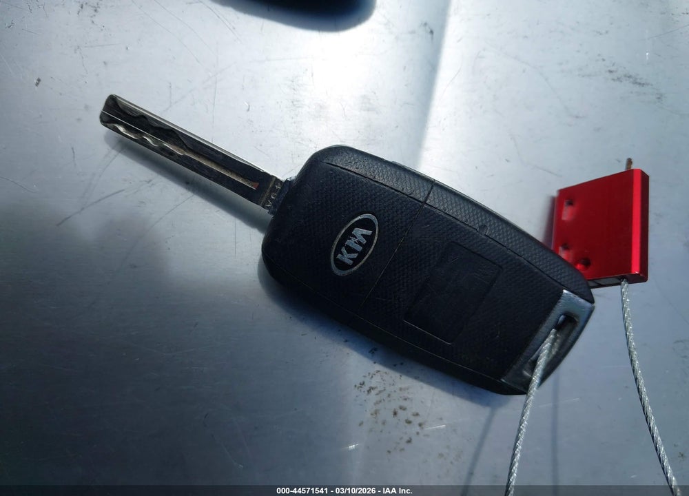 2017 KIA RIO EX VIN: KNADN4A38H6016679