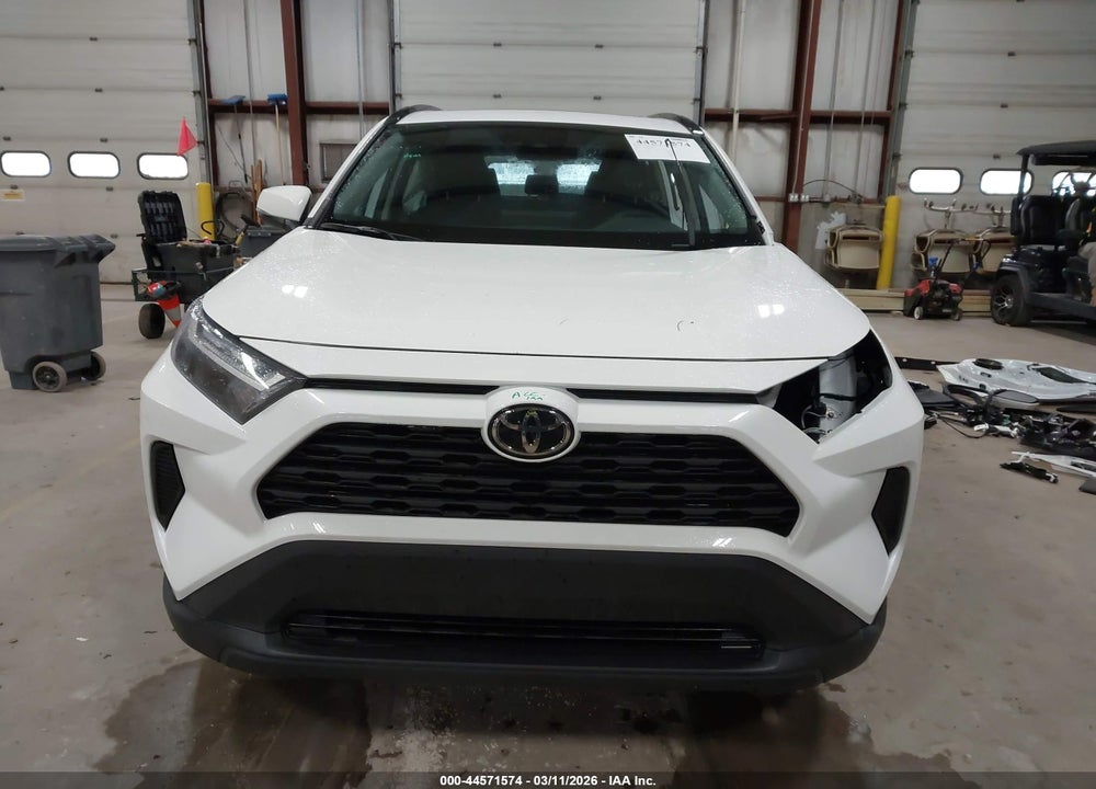 2025 TOYOTA RAV4 XLE VIN: 2T3P1RFV0SW564782