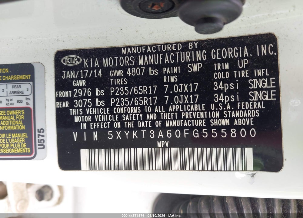 2015 KIA SORENTO LX VIN: 5XYKT3A60FG555800