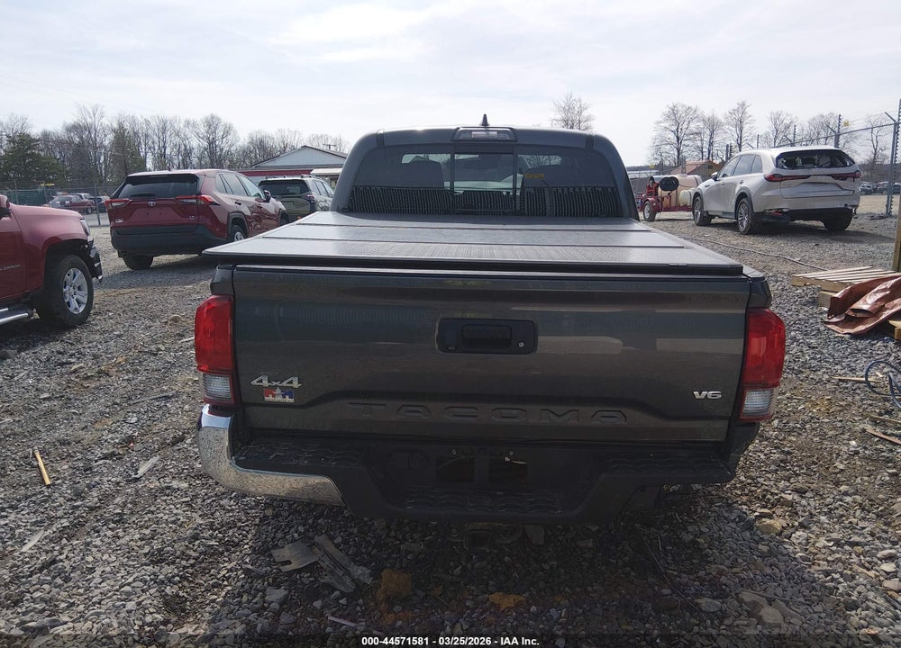 2019 TOYOTA TACOMA SR5 V6 VIN: 3TMCZ5AN6KM243063