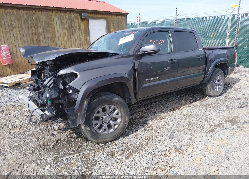 2019 TOYOTA TACOMA SR5 V6 VIN: 3TMCZ5AN6KM243063