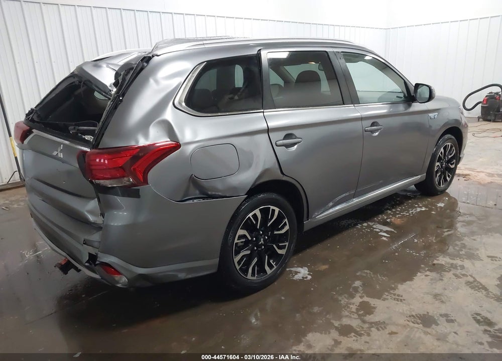 2018 MITSUBISHI OUTLANDER PHEV SEL VIN: JA4J24A56JZ067077