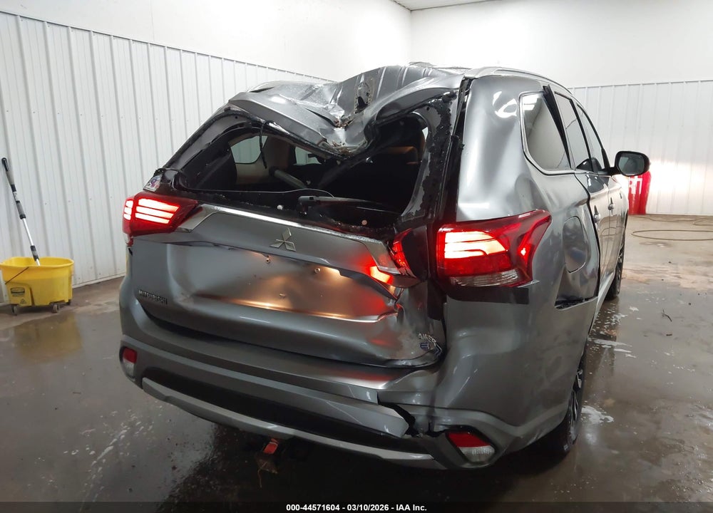 2018 MITSUBISHI OUTLANDER PHEV SEL VIN: JA4J24A56JZ067077