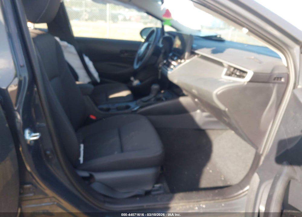 2026 TOYOTA COROLLA LE VIN: 5YFB4MDE1TP391275