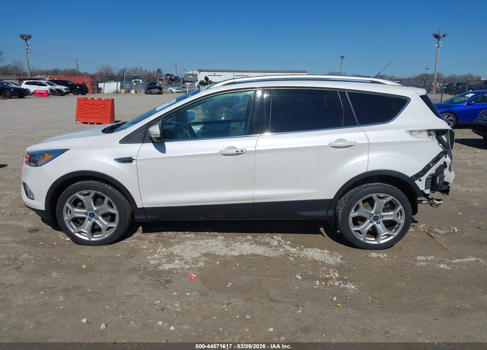 2017 FORD ESCAPE TITANIUM VIN: 1FMCU9JD9HUC08000
