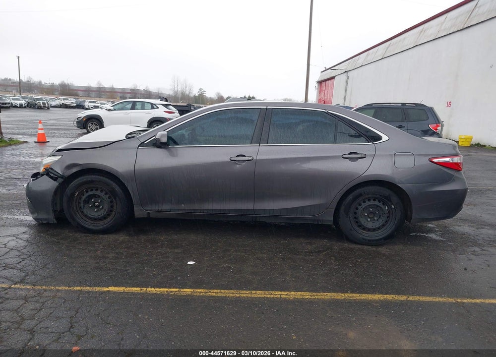 2015 TOYOTA CAMRY LE VIN: 4T1BF1FK3FU032282