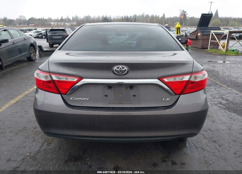 2015 TOYOTA CAMRY LE VIN: 4T1BF1FK3FU032282