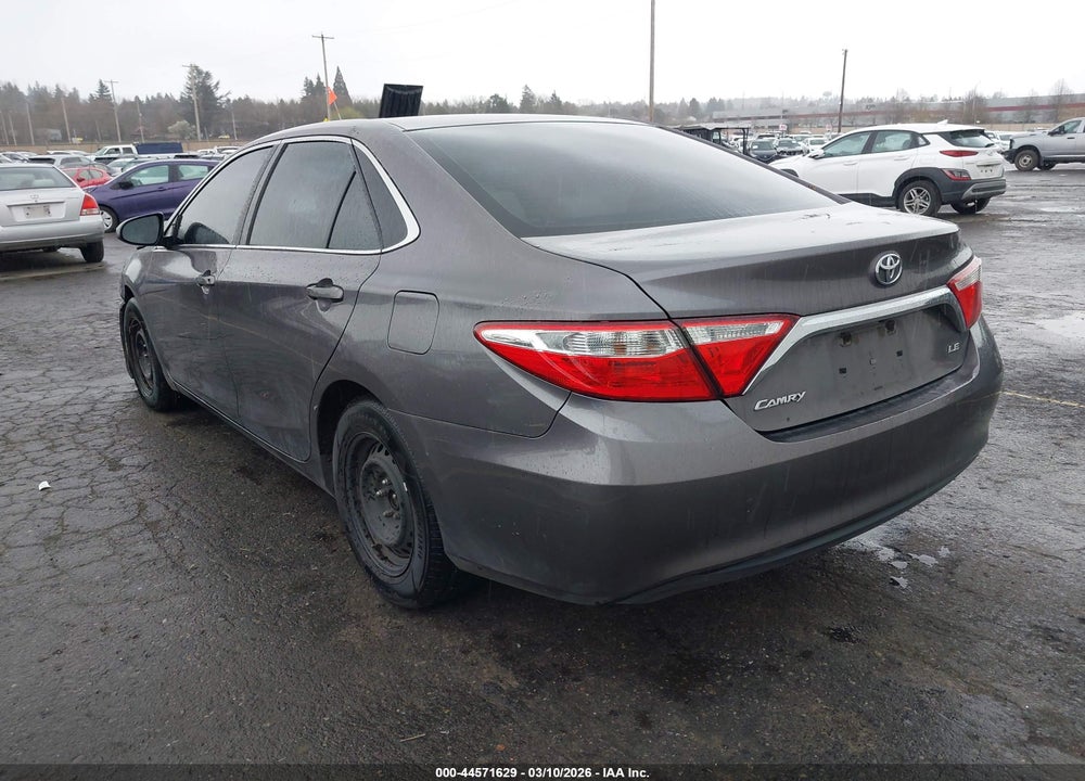 2015 TOYOTA CAMRY LE VIN: 4T1BF1FK3FU032282