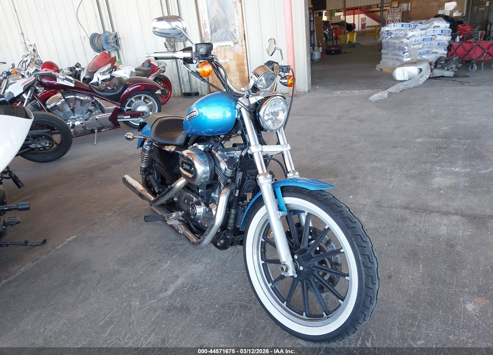 2011 HARLEY-DAVIDSON XL1200 L VIN: 1HD1CX330BC408816