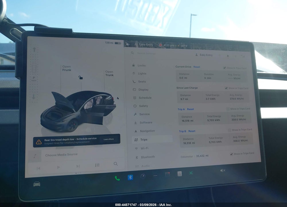 2024 TESLA MODEL 3 PERFORMANCE ALL-WHEEL DRIVE VIN: 5YJ3E1ET5RF784777
