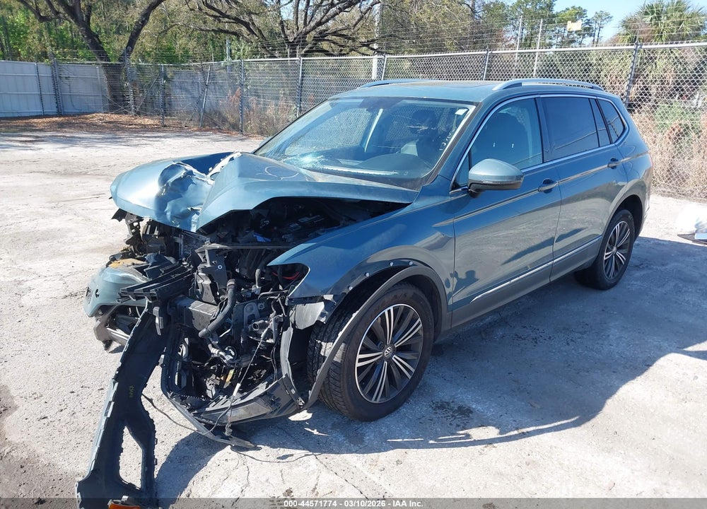 2019 VOLKSWAGEN TIGUAN 2.0T SE/2.0T SEL/2.0T SEL R-LINE/2.0T SEL R-LINE BLACK VIN: 3VV3B7AX0KM078159