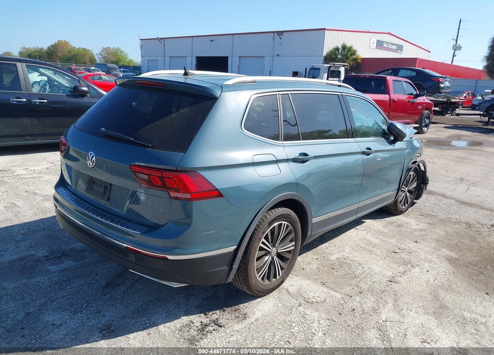 2019 VOLKSWAGEN TIGUAN 2.0T SE/2.0T SEL/2.0T SEL R-LINE/2.0T SEL R-LINE BLACK VIN: 3VV3B7AX0KM078159
