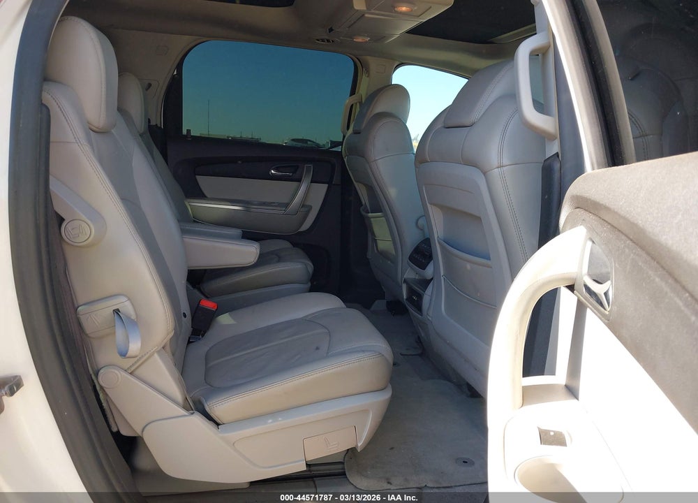 2008 GMC ACADIA SLT-1 VIN: 1GKER23718J207796
