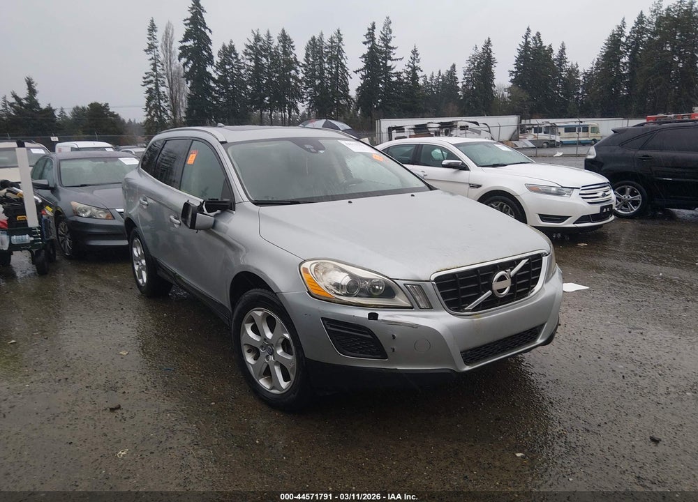 2013 VOLVO XC60 3.2 PLATINUM VIN: YV4952DL9D2428441