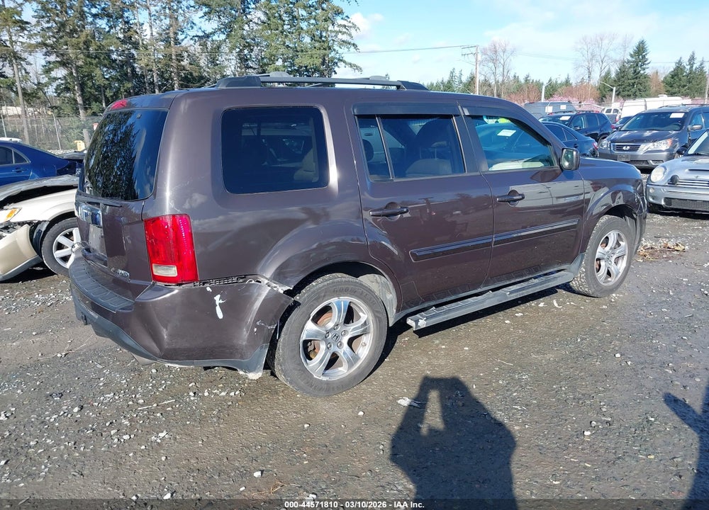 2014 HONDA PILOT EX-L VIN: 5FNYF4H54EB002755