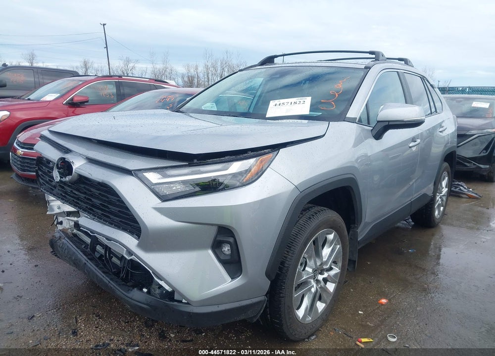 2025 TOYOTA RAV4 XLE PREMIUM VIN: 2T3A1RFV3SW628061
