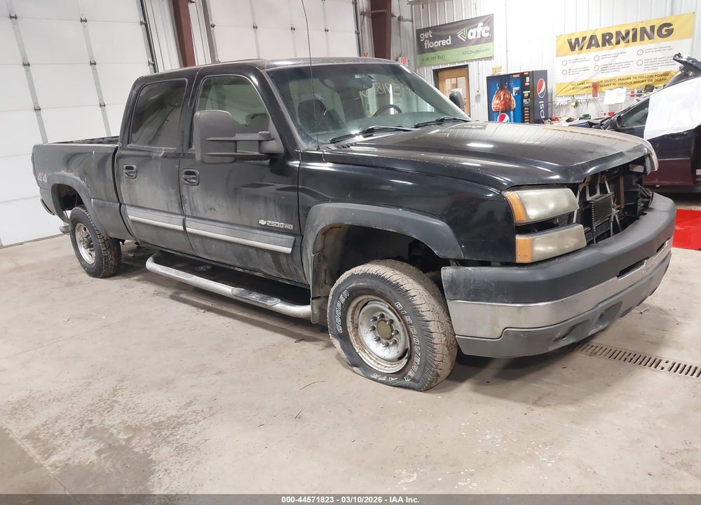 2004 CHEVROLET SILVERADO 2500HD LS VIN: 1GCHK23U94F193291