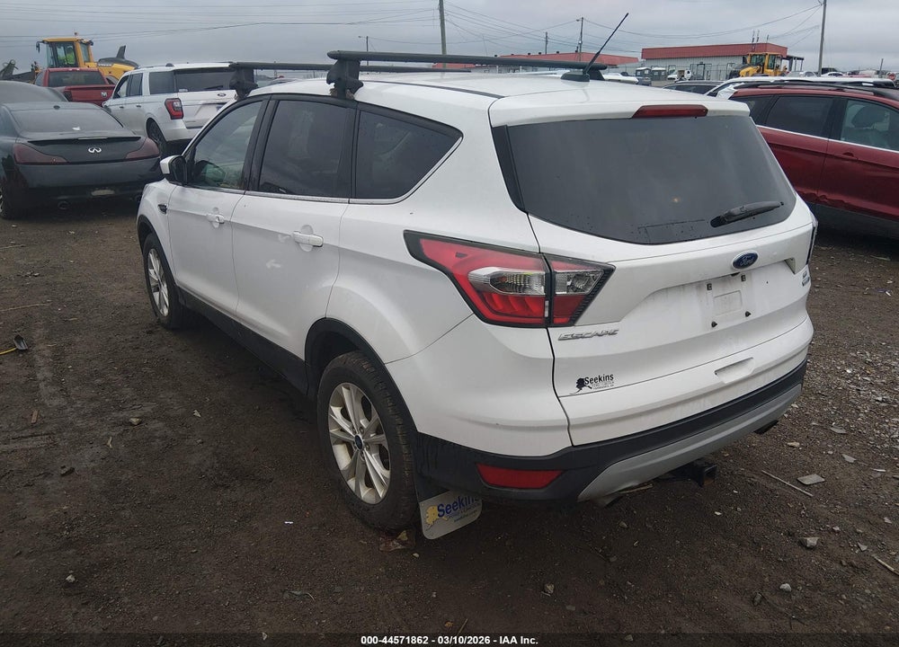 2017 FORD ESCAPE SE VIN: 1FMCU9GD4HUA84029