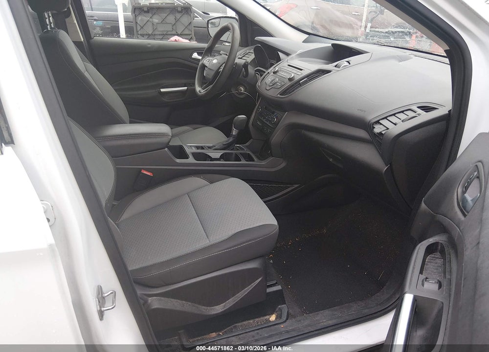 2017 FORD ESCAPE SE VIN: 1FMCU9GD4HUA84029