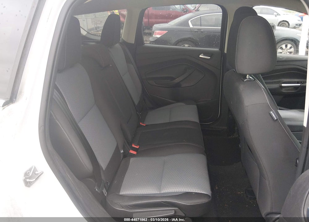 2017 FORD ESCAPE SE VIN: 1FMCU9GD4HUA84029