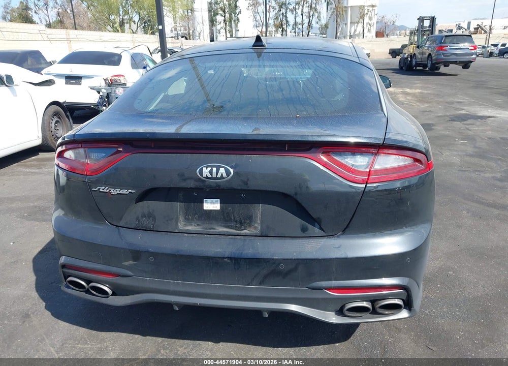 2019 KIA STINGER VIN: KNAE15LA2K6066132