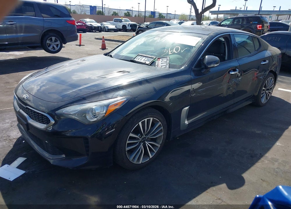 2019 KIA STINGER VIN: KNAE15LA2K6066132