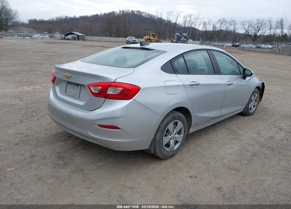 2017 CHEVROLET CRUZE LS AUTO VIN: 1G1BC5SM7H7172261