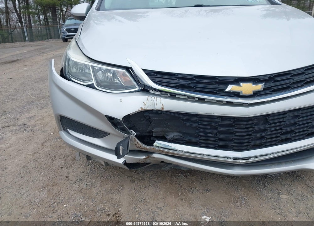 2017 CHEVROLET CRUZE LS AUTO VIN: 1G1BC5SM7H7172261