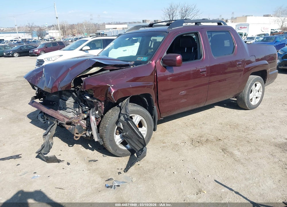 2011 HONDA RIDGELINE RTL VIN: 5FPYK1F57BB009179