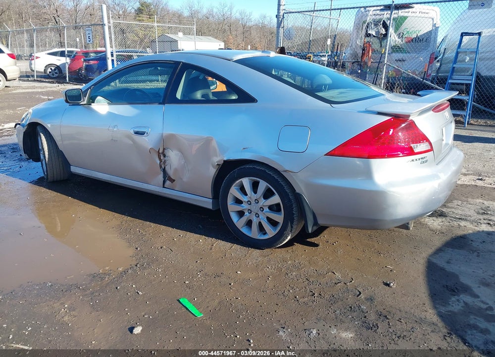 2007 HONDA ACCORD 3.0 EX VIN: 1HGCM82617A001536