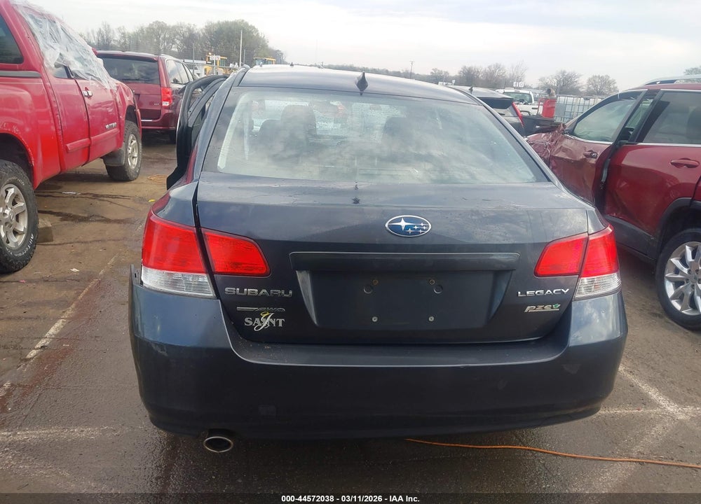 2011 SUBARU LEGACY 2.5I LIMITED VIN: 4S3BMBK61B3216418