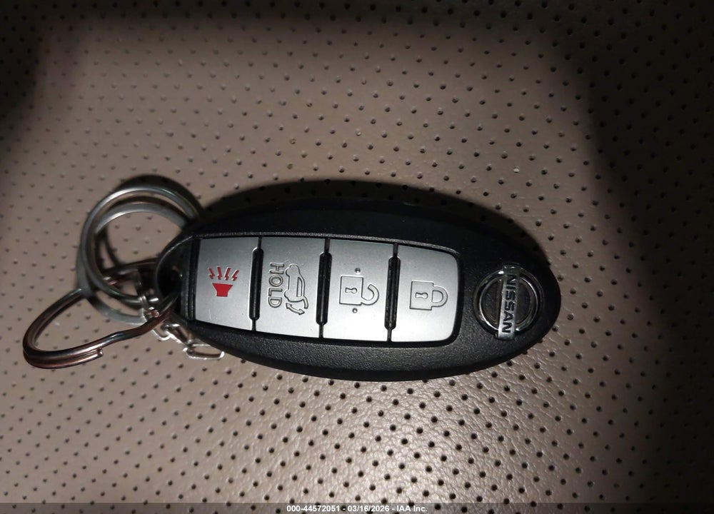 2014 NISSAN ROGUE SL VIN: 5N1AT2MT0EC753072