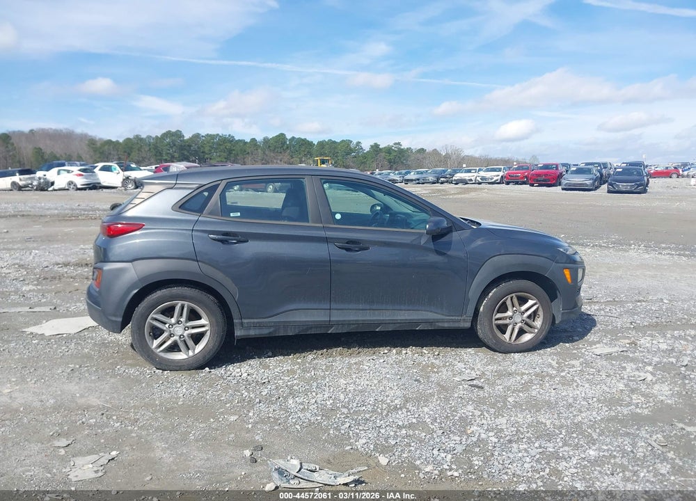 2020 HYUNDAI KONA SE VIN: KM8K12AA8LU438654