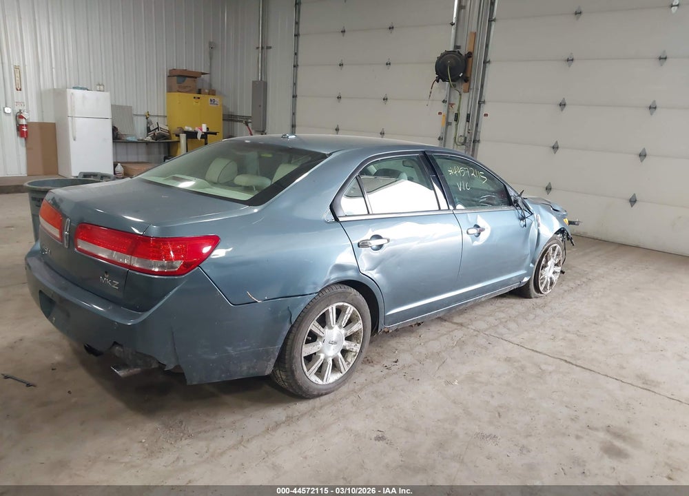 2011 LINCOLN MKZ VIN: 3LNHL2GC0BR775774