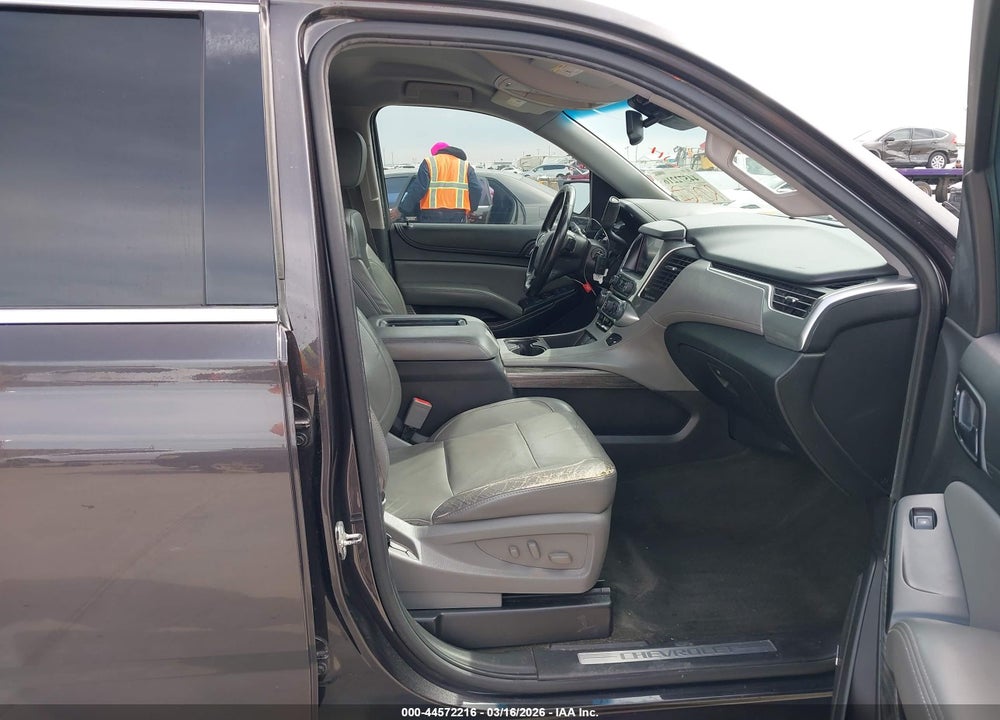 2015 CHEVROLET SUBURBAN 1500 LT VIN: 1GNSKJKC1FR273198
