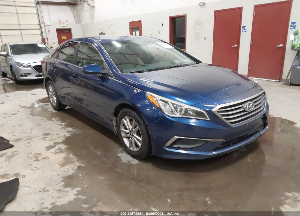 2017 HYUNDAI SONATA SE VIN: 5NPE24AF1HH452211