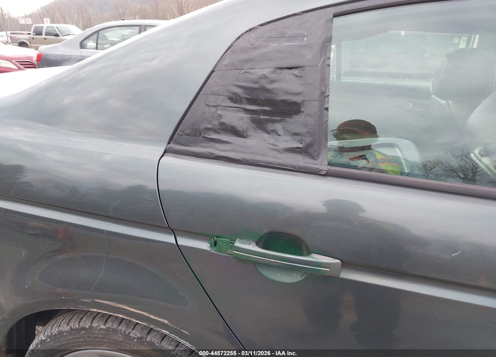 2005 ACURA TL VIN: 19UUA66225A064702