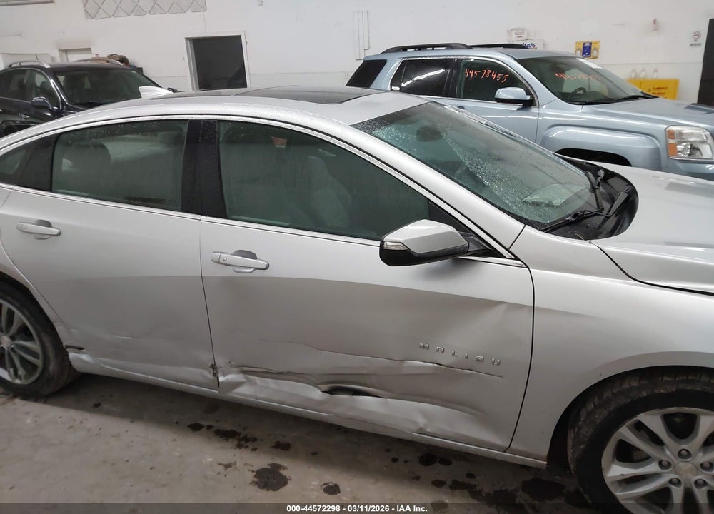 2018 CHEVROLET MALIBU LT VIN: 1G1ZD5ST5JF123607