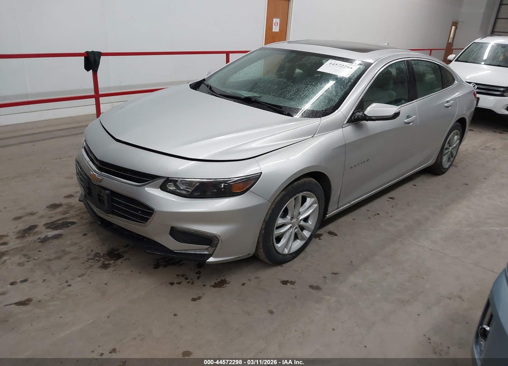 2018 CHEVROLET MALIBU LT VIN: 1G1ZD5ST5JF123607