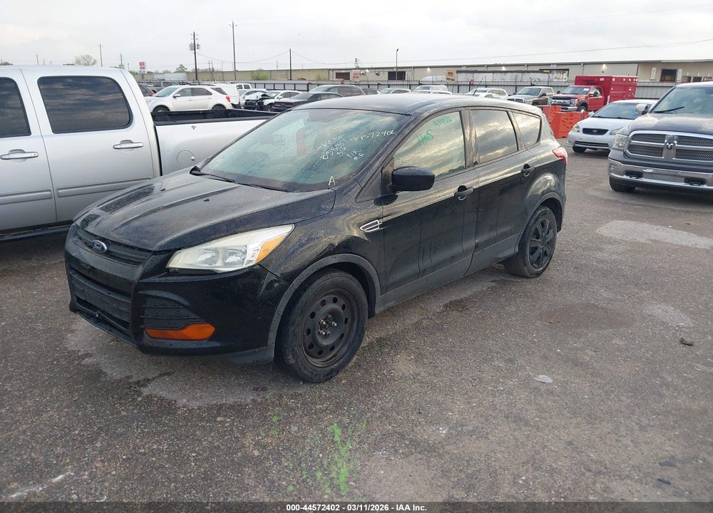 2016 FORD ESCAPE S VIN: 1FMCU0F78GUB58087