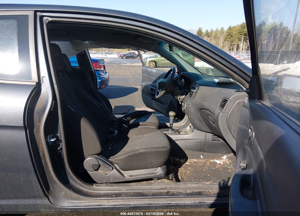 2010 HYUNDAI ACCENT GS VIN: KMHCM3AC8AU168373