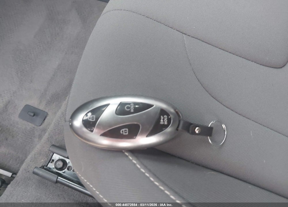 2024 HYUNDAI ELANTRA SEL VIN: KMHLS4DG0RU829156