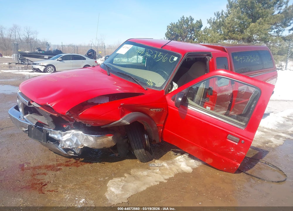 2000 FORD RANGER XLT VIN: 1FTZR15XXYPB64707